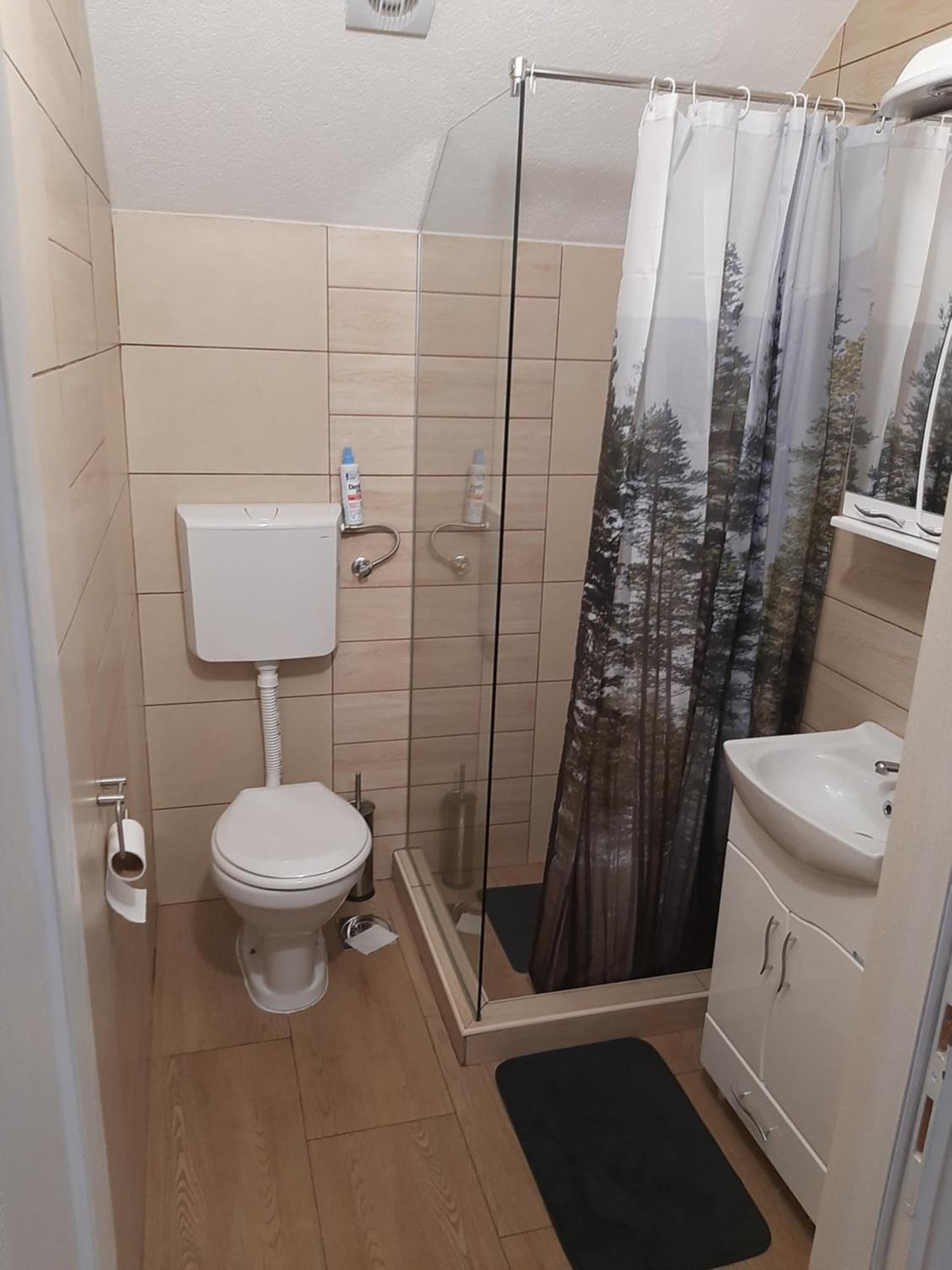 Nice View-Plitvice Apartment โคเรนนิซา ภายนอก รูปภาพ