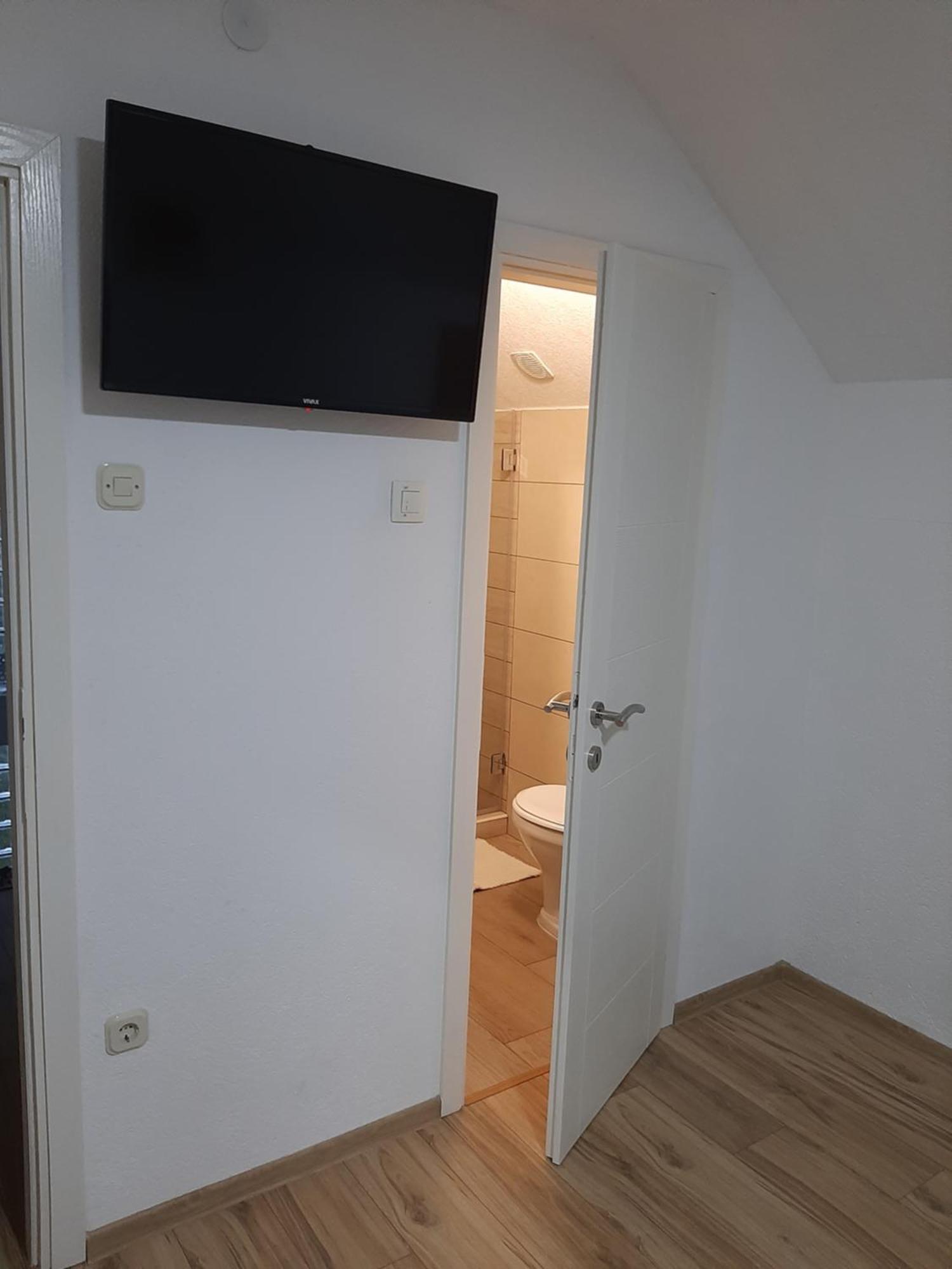 Nice View-Plitvice Apartment โคเรนนิซา ภายนอก รูปภาพ