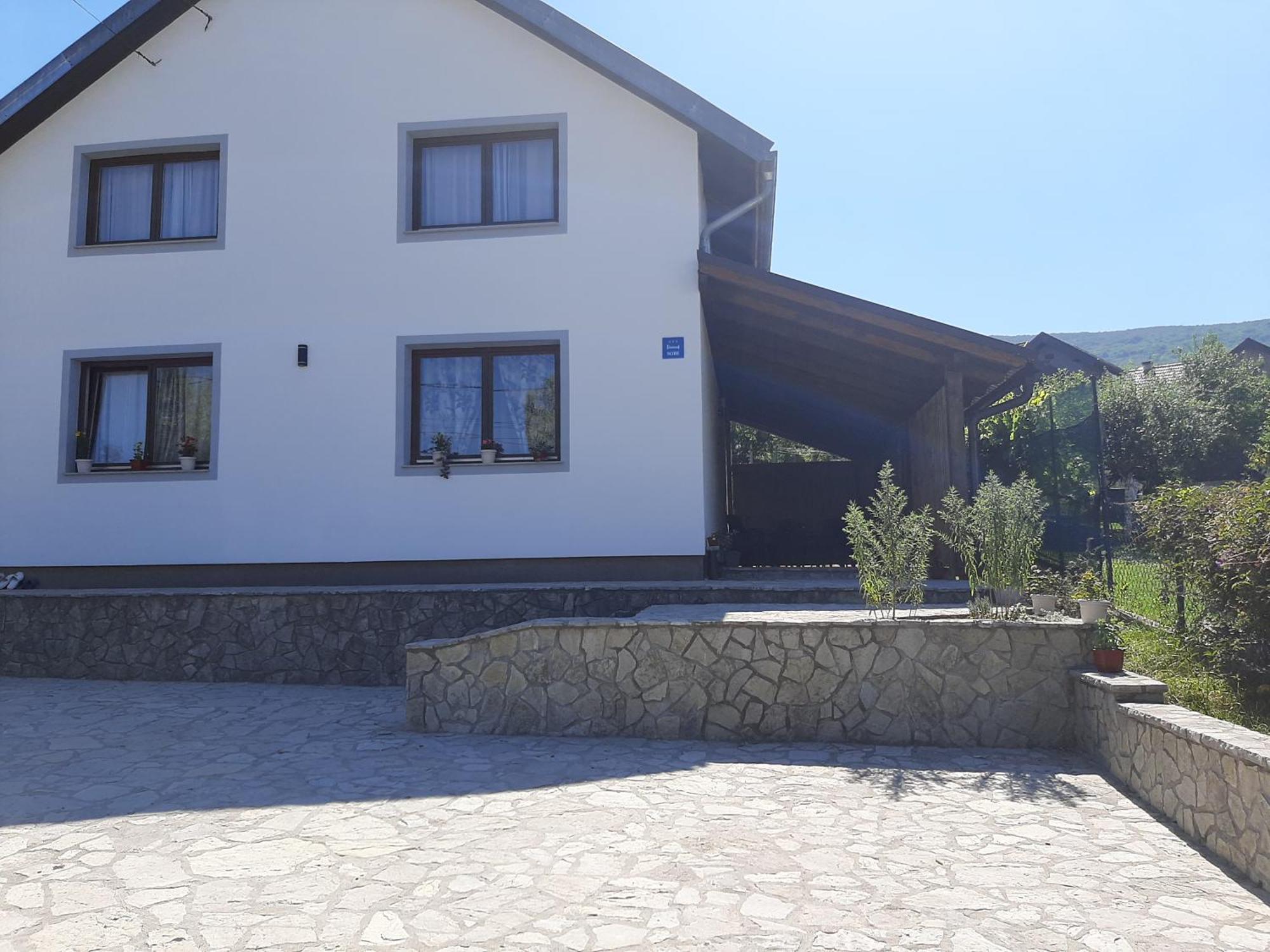 Nice View-Plitvice Apartment โคเรนนิซา ภายนอก รูปภาพ